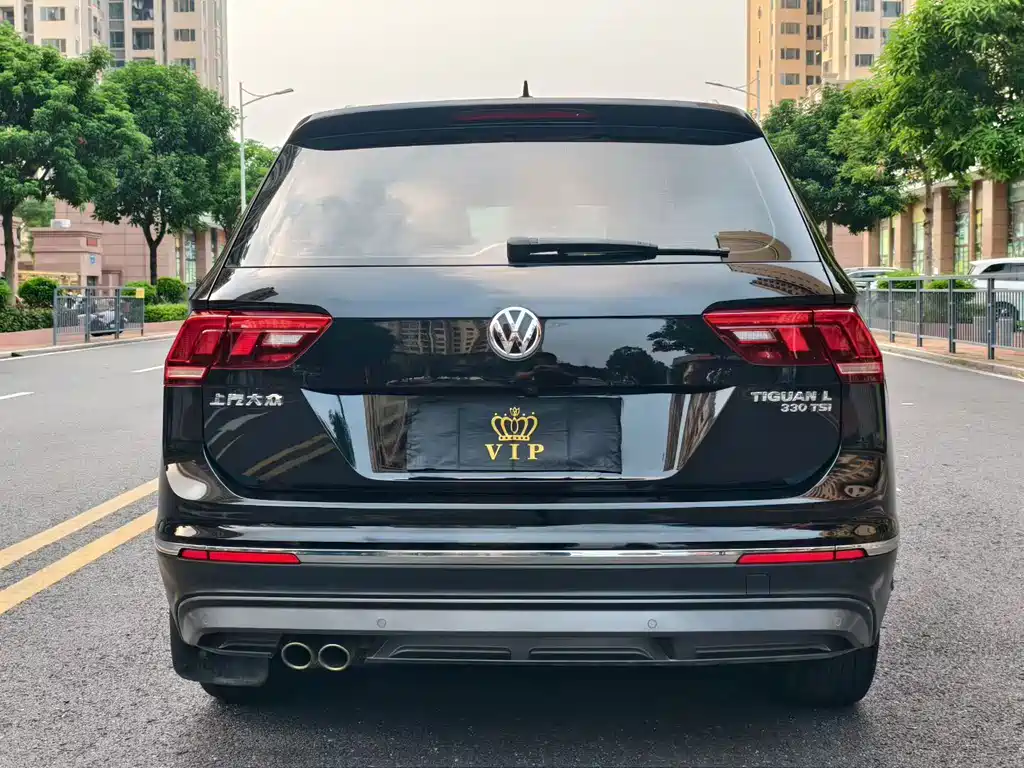 Volkswagen Tiguan L L 2020 330TSI AT Comfort VI