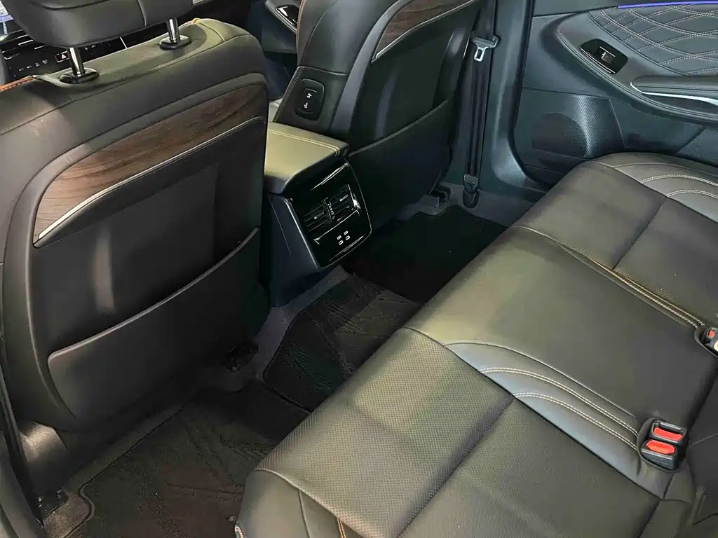 Toyota Avalon — миниатюра 11