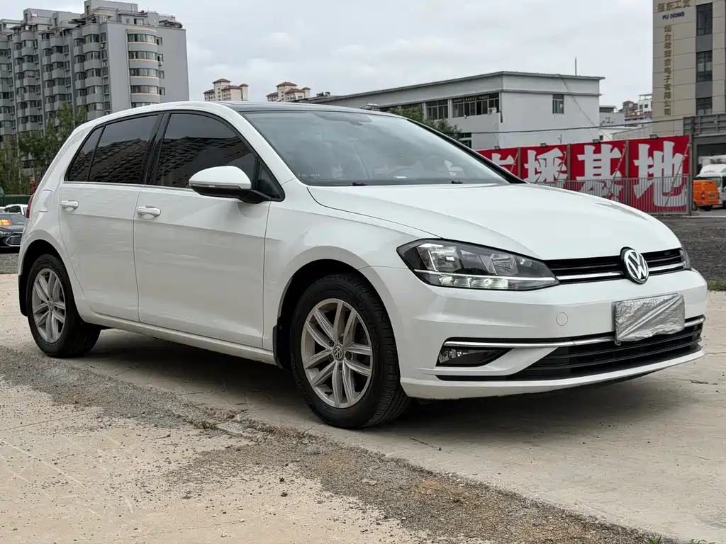 Volkswagen Golf — миниатюра 6