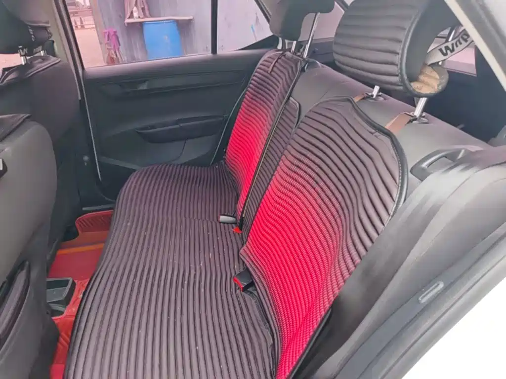 Skoda Fabia — миниатюра 17