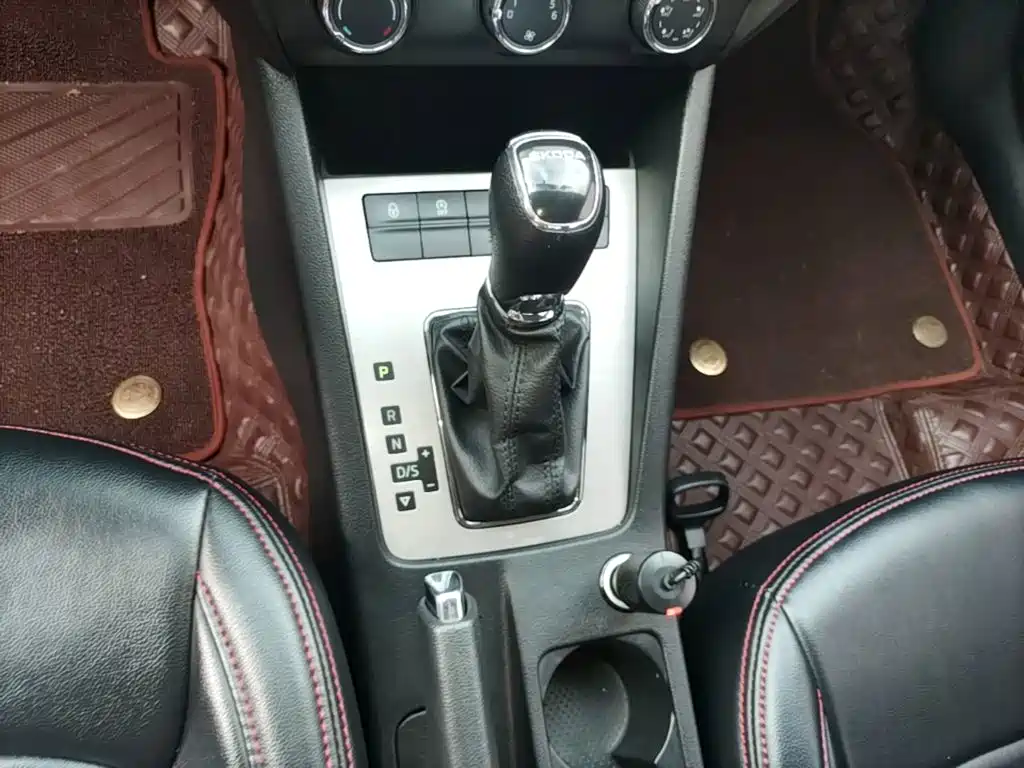 Skoda Octavia — миниатюра 14