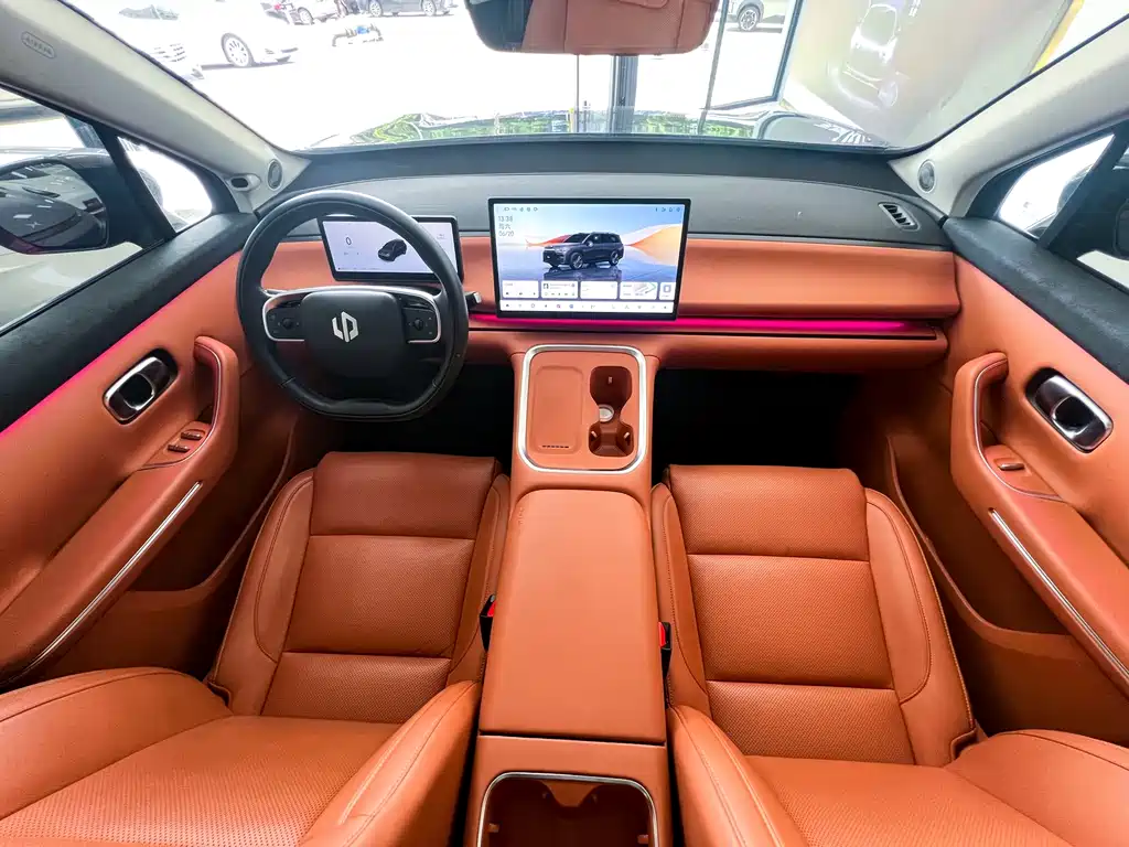 Leapmotor C16 2026 280 6 мест