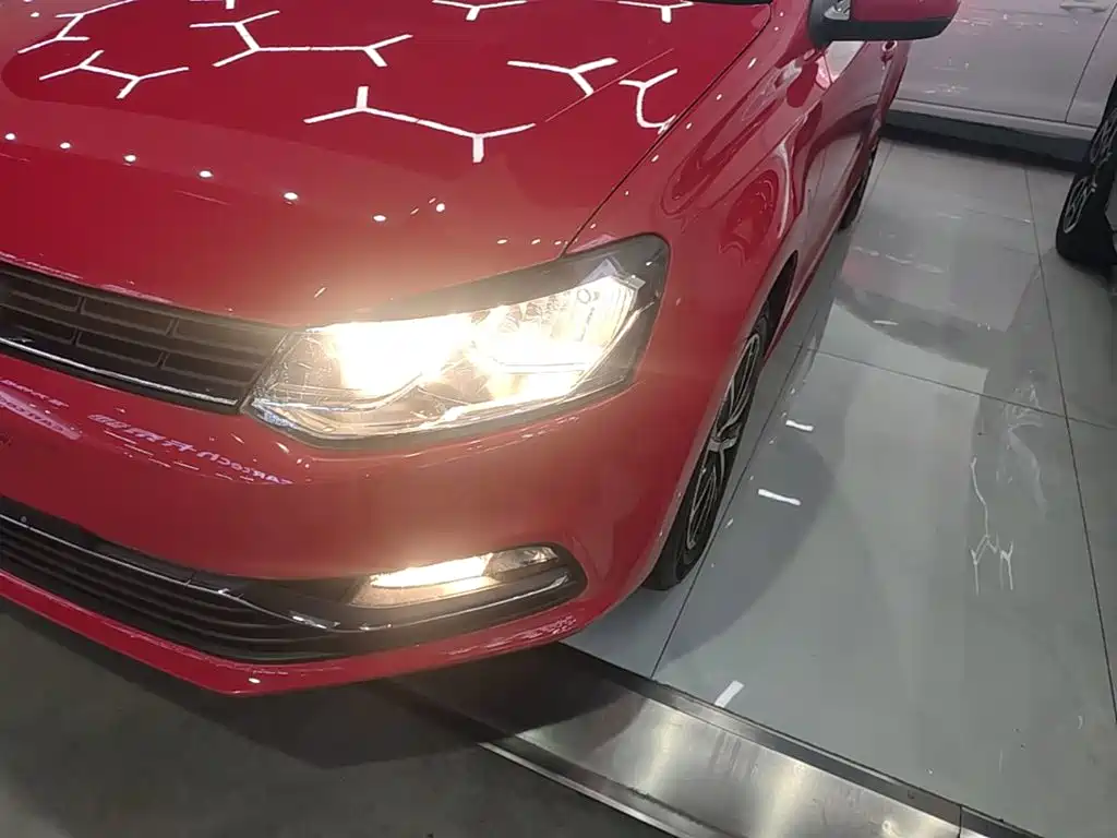 Volkswagen Polo — миниатюра 24