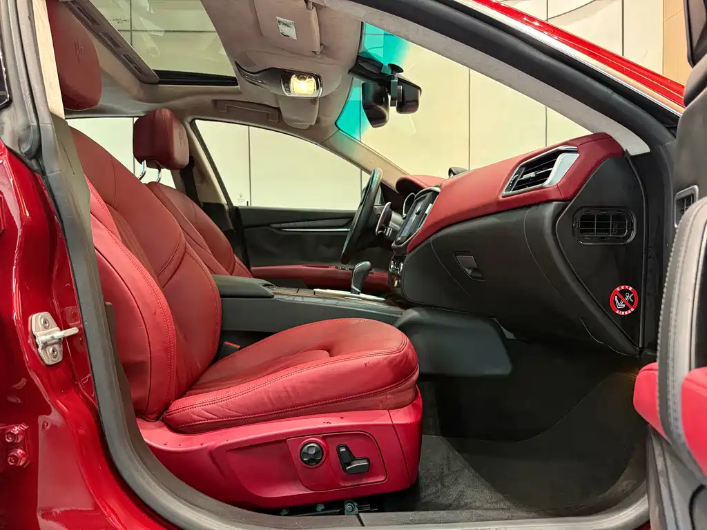 Maserati Ghibli — миниатюра 9