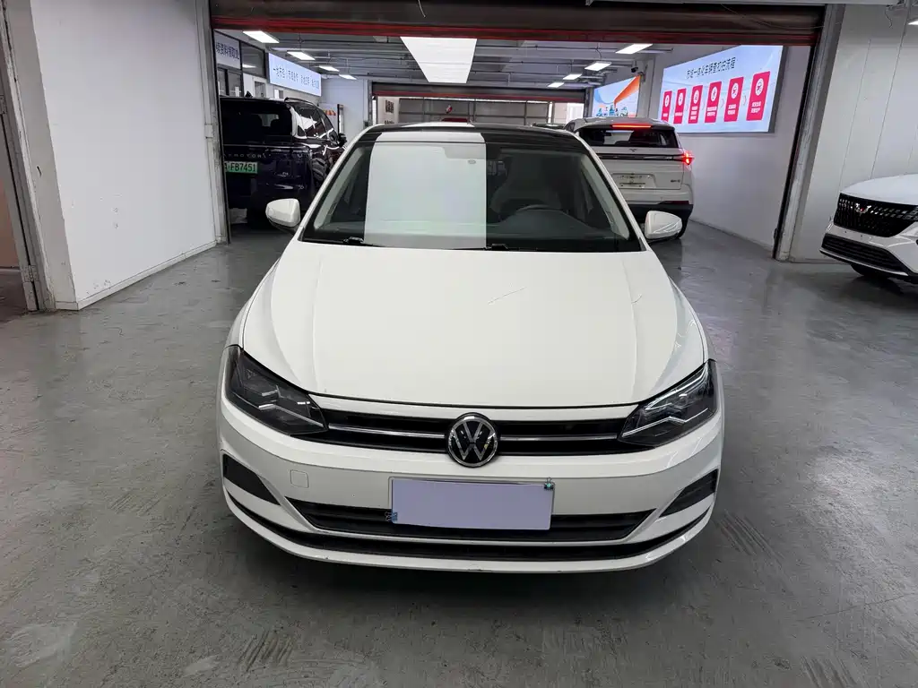 Volkswagen Polo — миниатюра 2