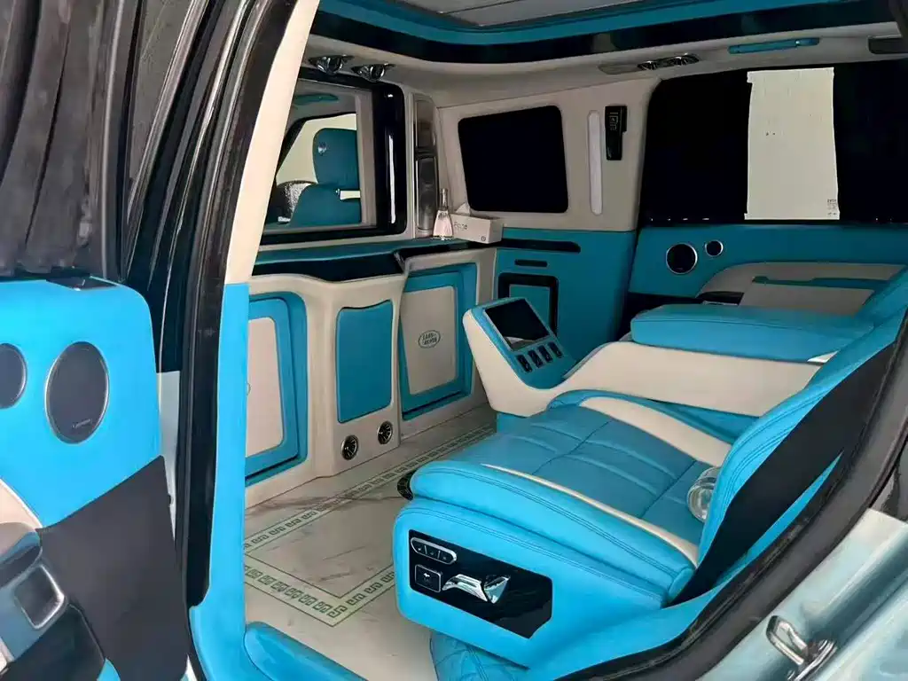 Land Rover Range Rover — миниатюра 9