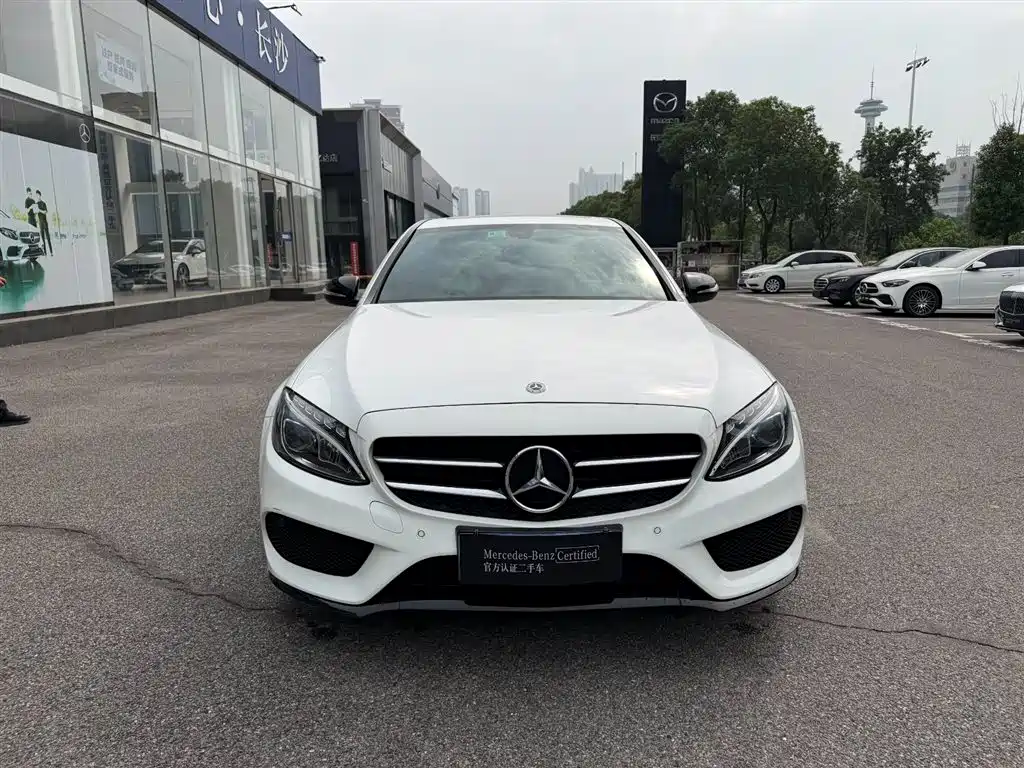 Mercedes-Benz C-Class — миниатюра 2