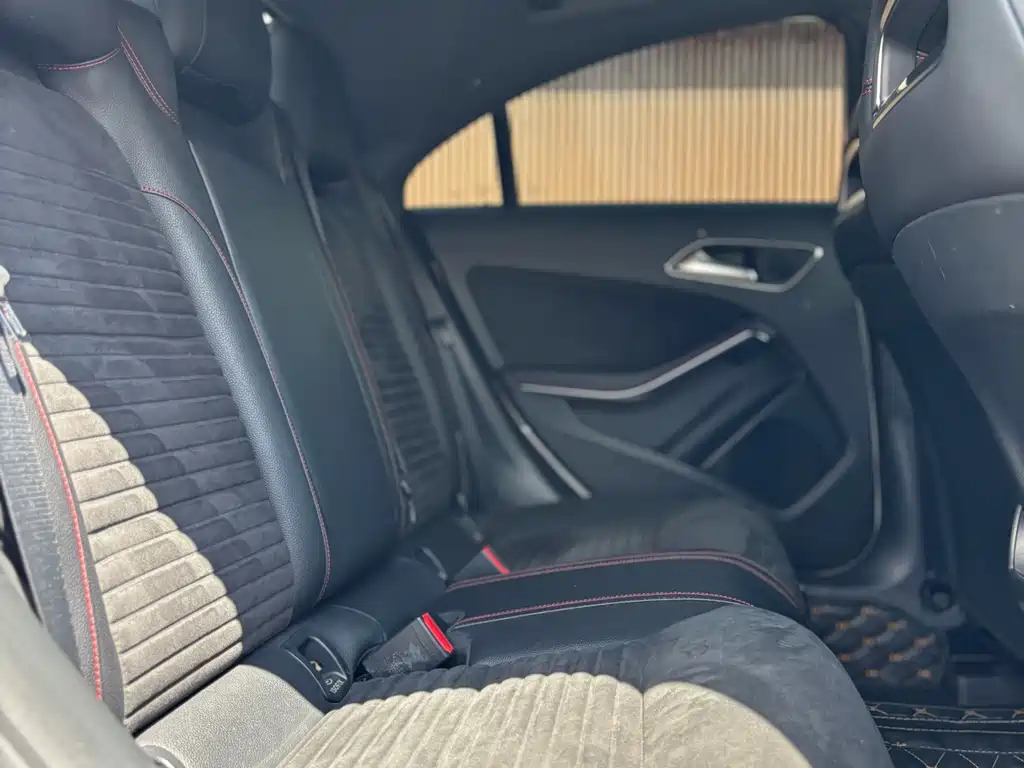 Mercedes-Benz CLA (Import) — миниатюра 14