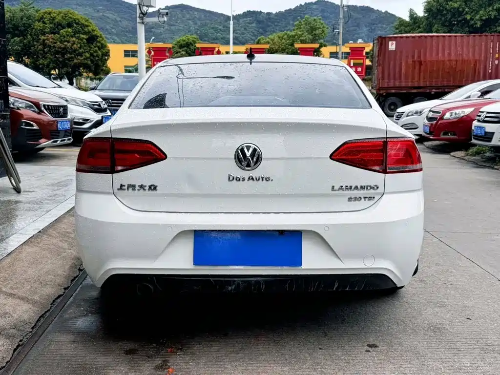 Volkswagen Lamando — миниатюра 5