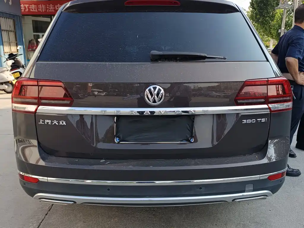 Volkswagen Teramont — миниатюра 4