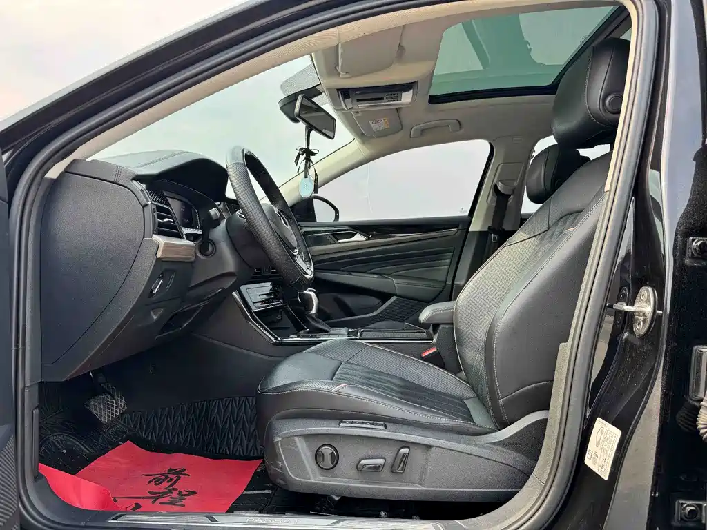 Volkswagen Passat — миниатюра 4