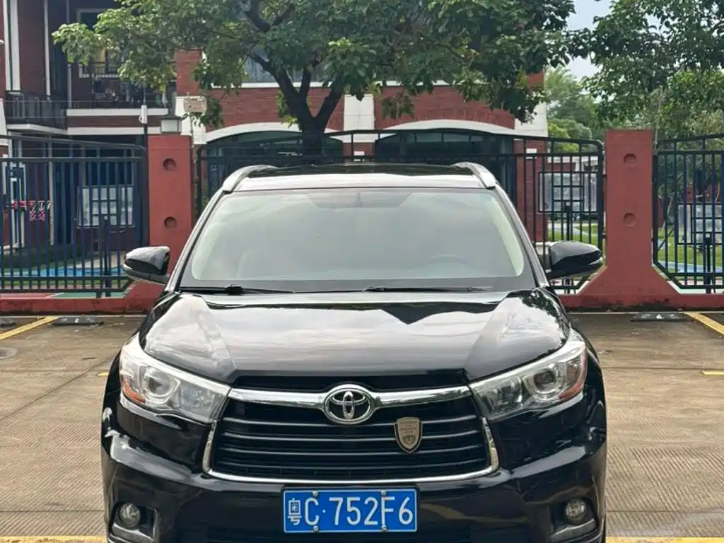 Toyota Highlander — миниатюра 2