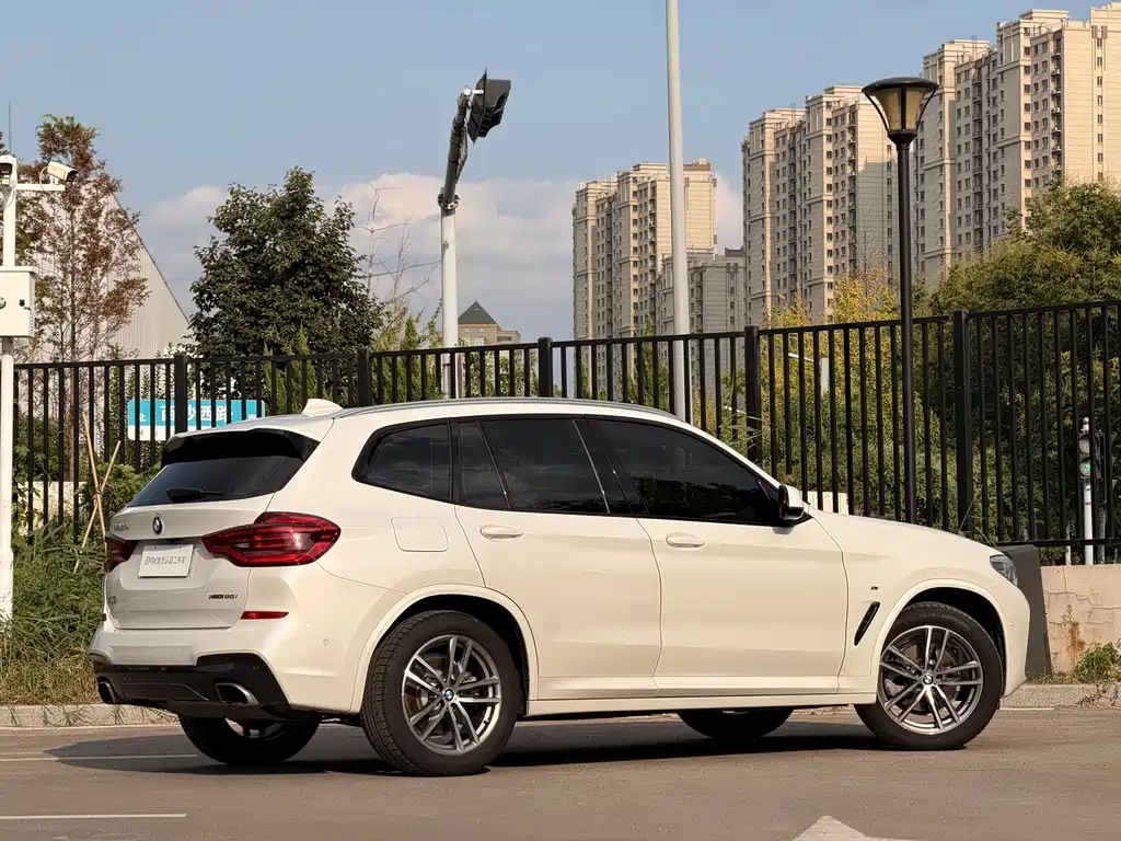 BMW X3 — миниатюра 3