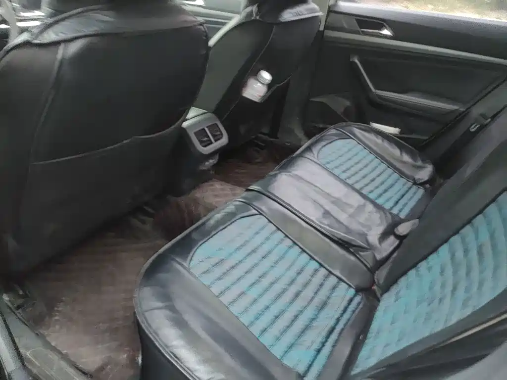 Volkswagen Lavida — миниатюра 7