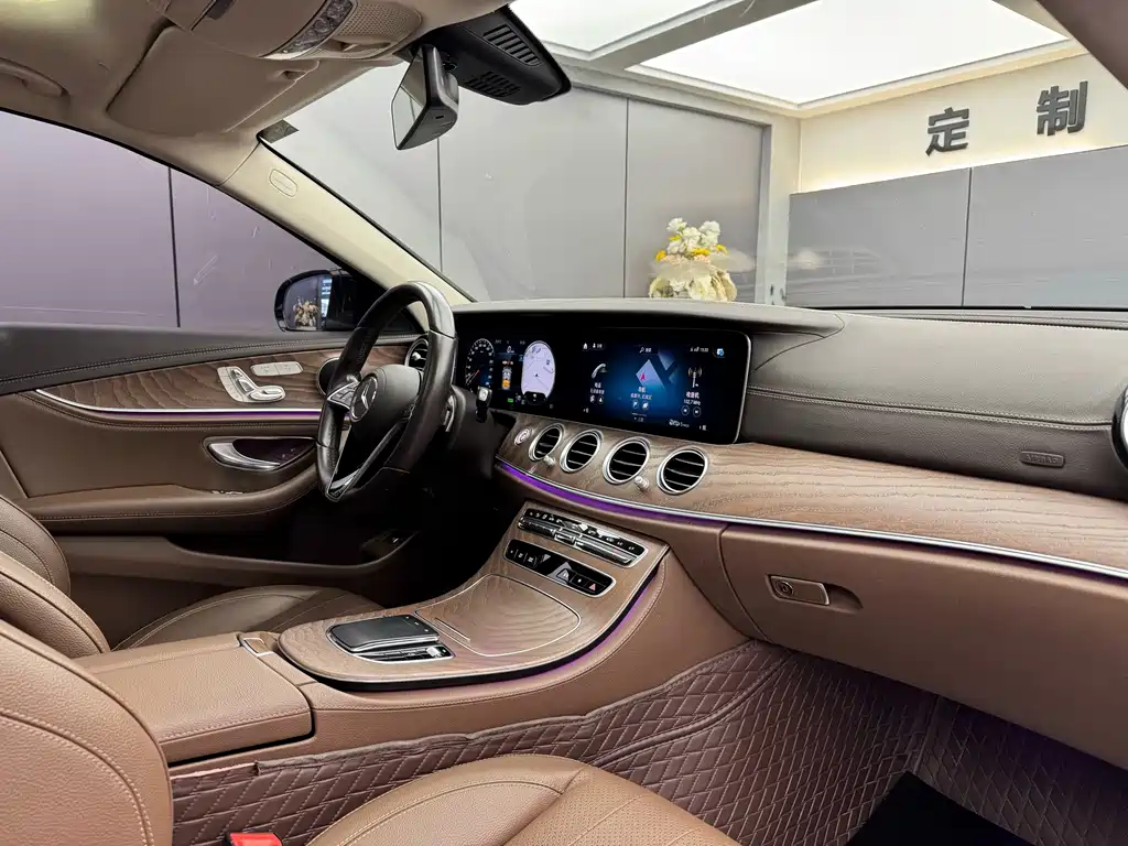 Mercedes-Benz E-Class New Energy — миниатюра 7