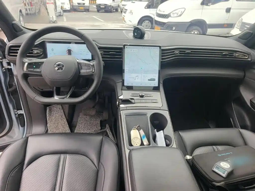 NIO EC6 — миниатюра 10
