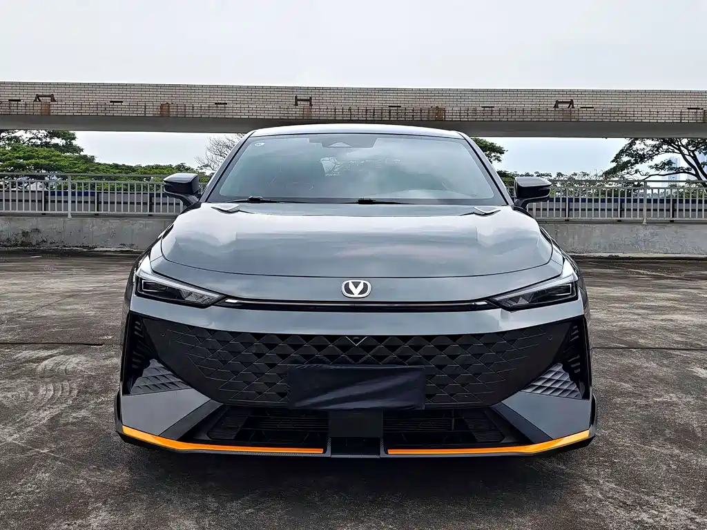 Changan UNI-V — миниатюра 2