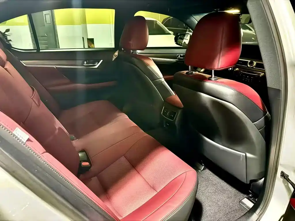 Lexus GS — миниатюра 5