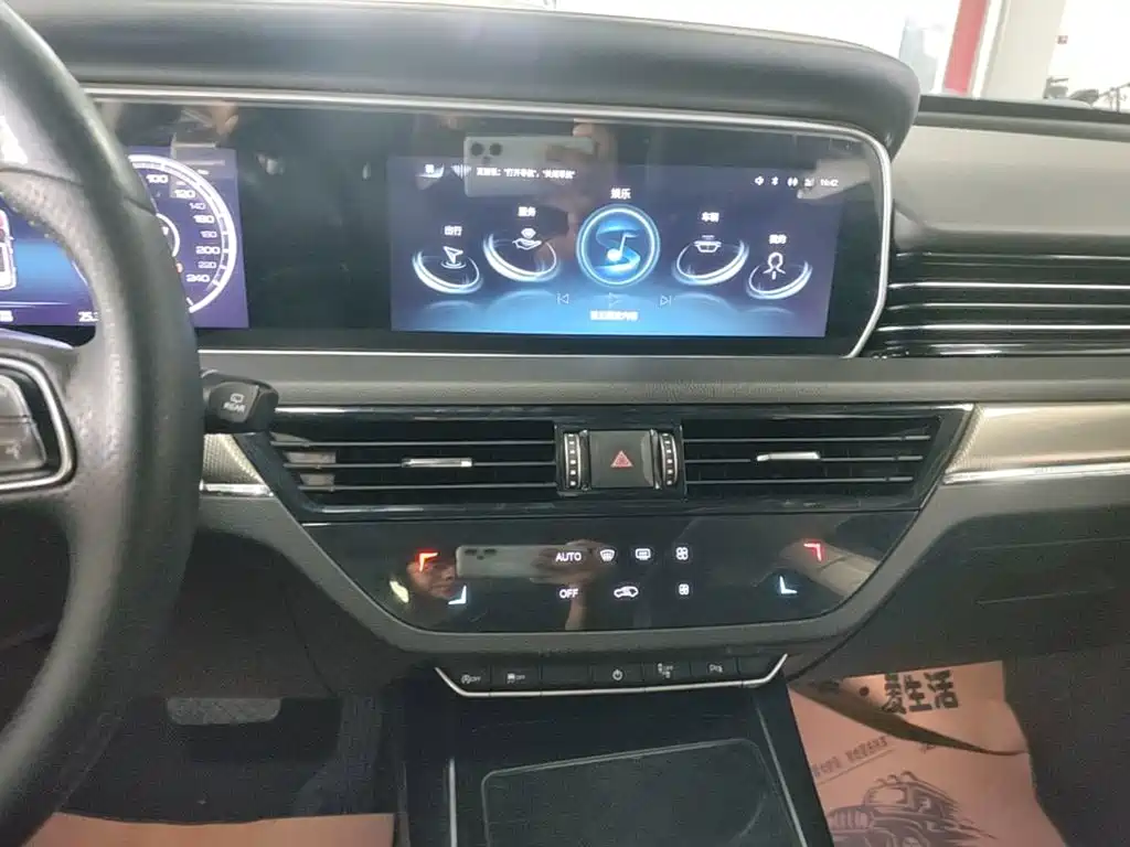 Hongqi Hongqi HS5 — миниатюра 13