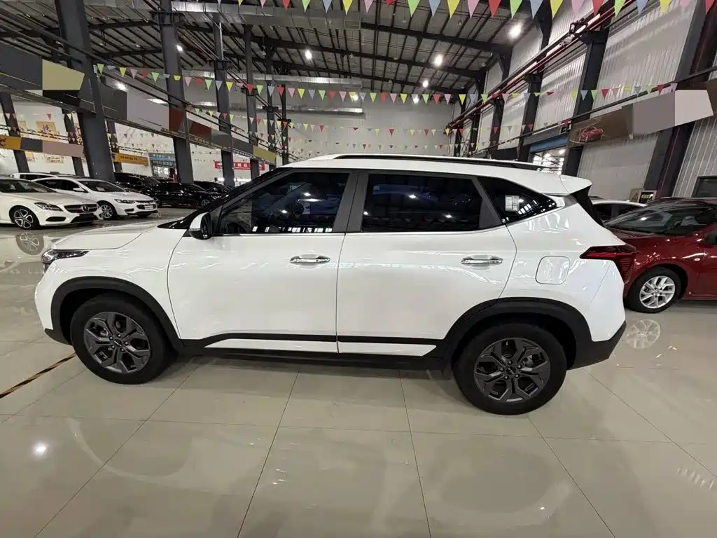 Kia Seltos — миниатюра 2