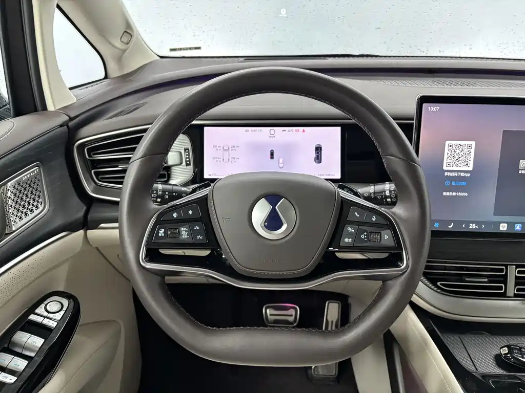 Denza Denza D9 — миниатюра 16
