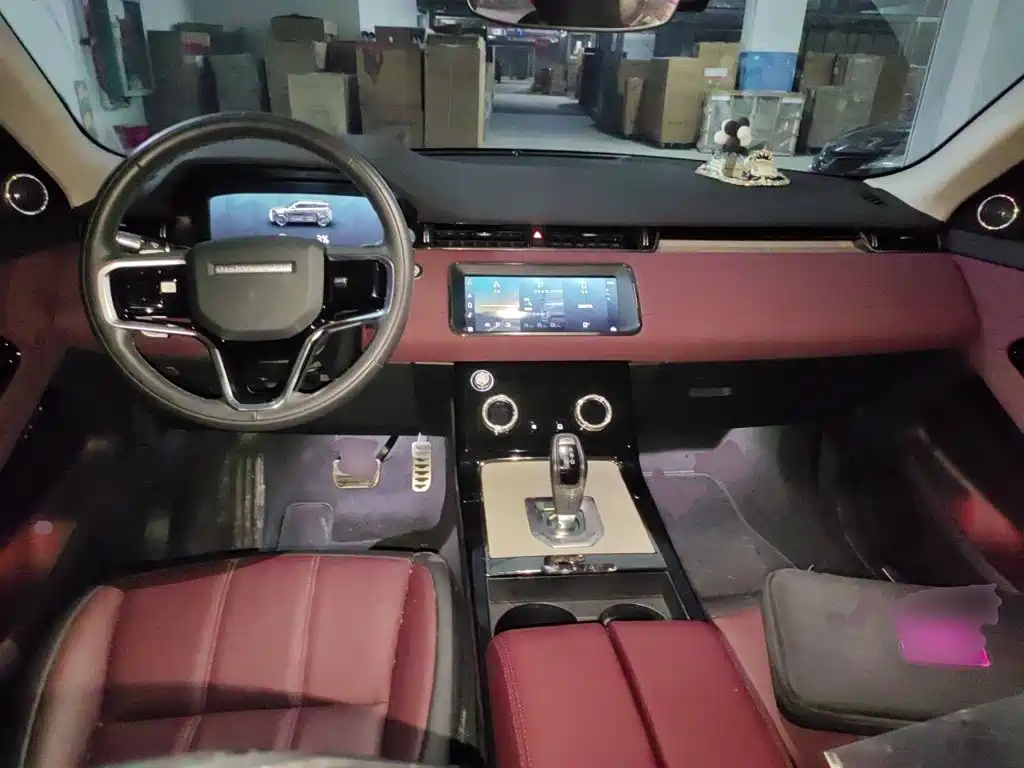 Land Rover Evoque PHEV — миниатюра 10