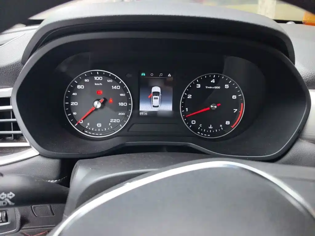 Roewe i5 — миниатюра 4