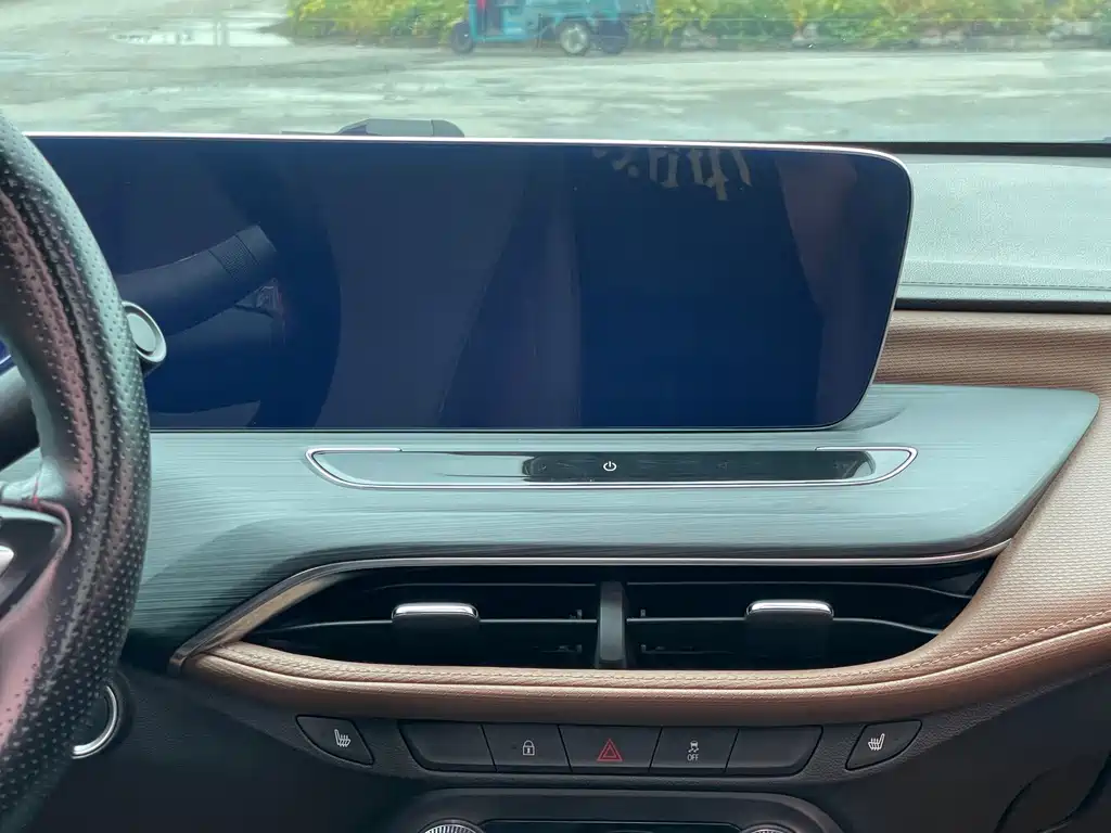 Buick Verano — миниатюра 13