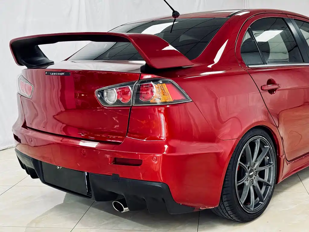 Mitsubishi Lancer EX — миниатюра 8