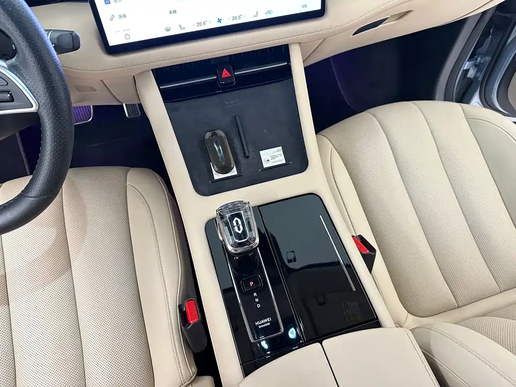 AITO AITO M7 — миниатюра 20