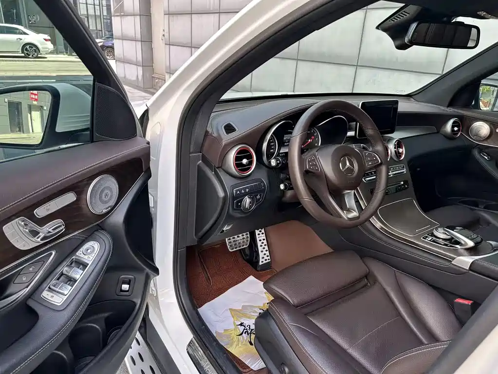 Mercedes-Benz GLC — миниатюра 4