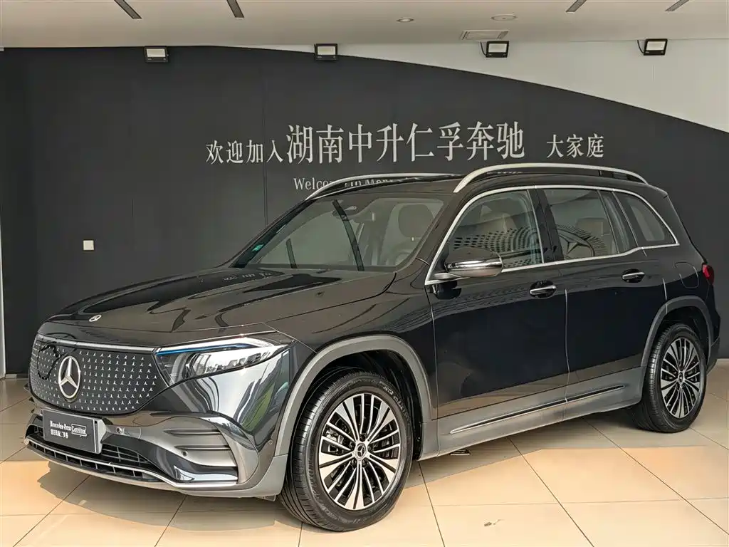 Mercedes-Benz EQB