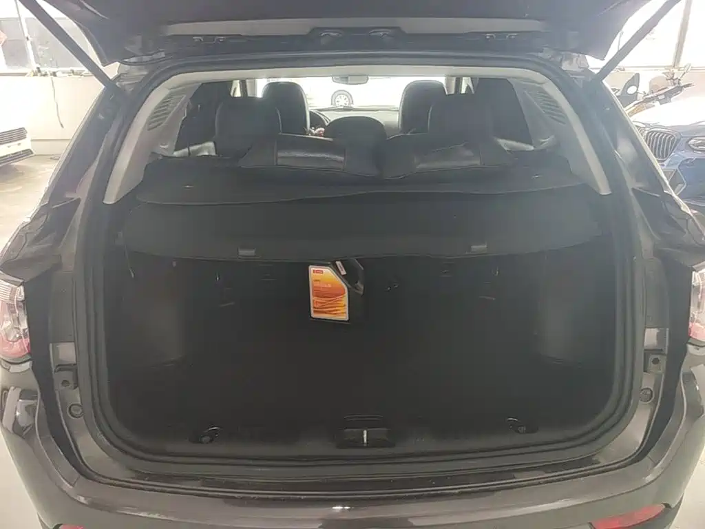 Jeep Compass — миниатюра 19