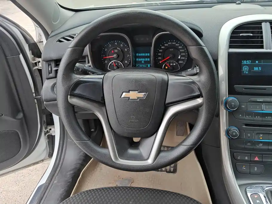Chevrolet Malibu — миниатюра 15