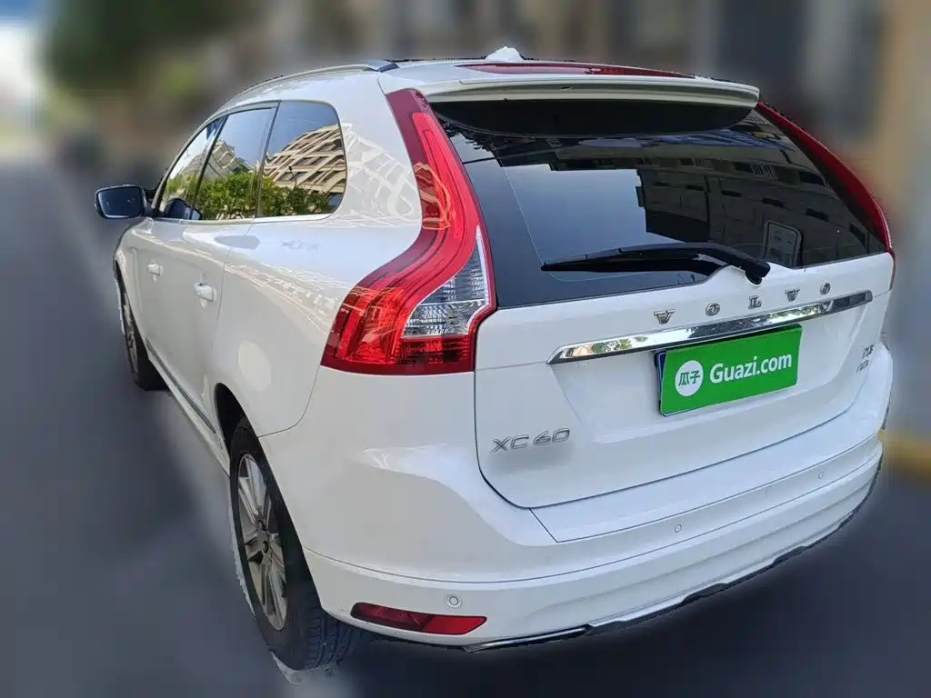 Volvo XC60 — миниатюра 25