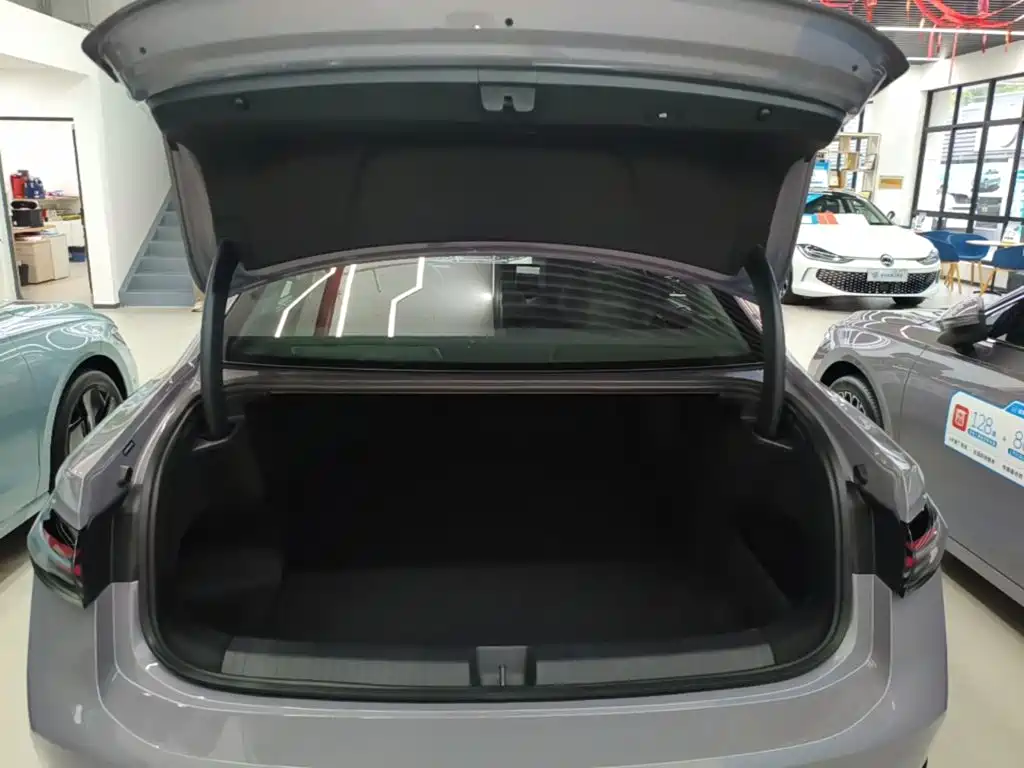 Volkswagen Passat — миниатюра 19