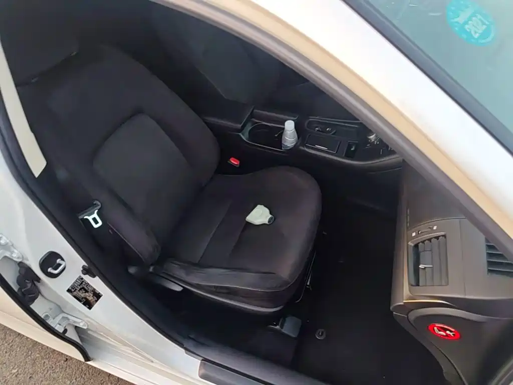 Lexus CT — миниатюра 25