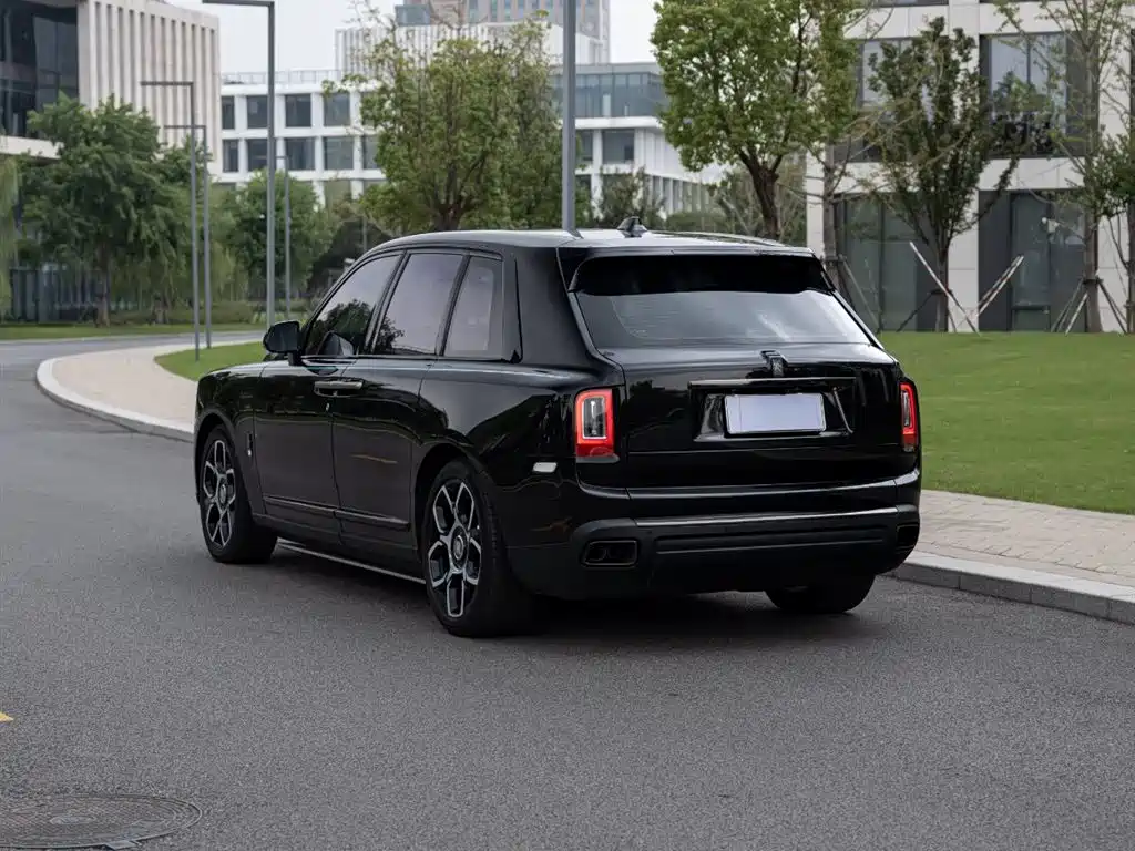ROLLS-ROYCE CULLINAN