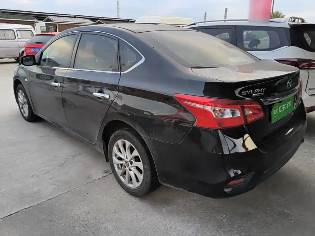Nissan Sylphy — миниатюра 5
