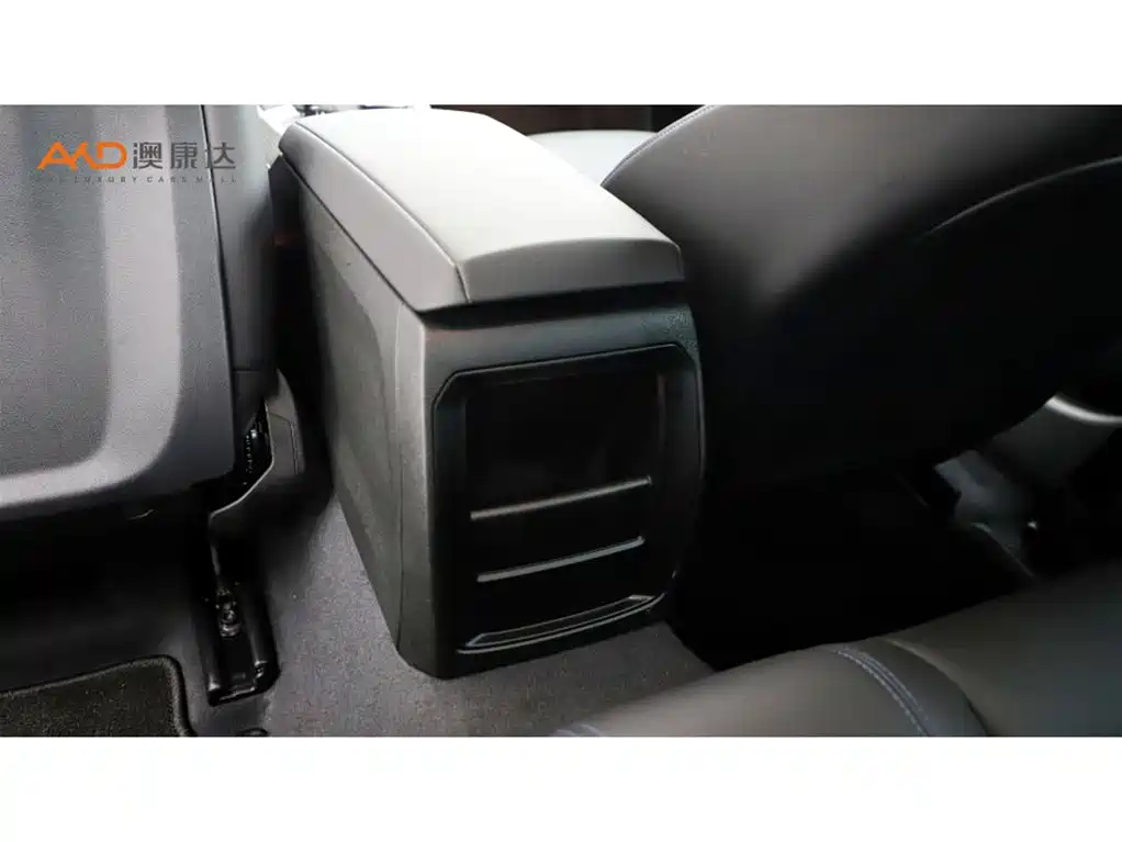 BMW 2 Series (Import) — миниатюра 9