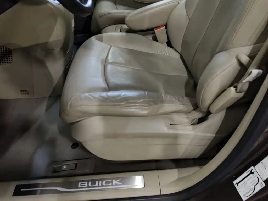 Buick GL8 — миниатюра 20