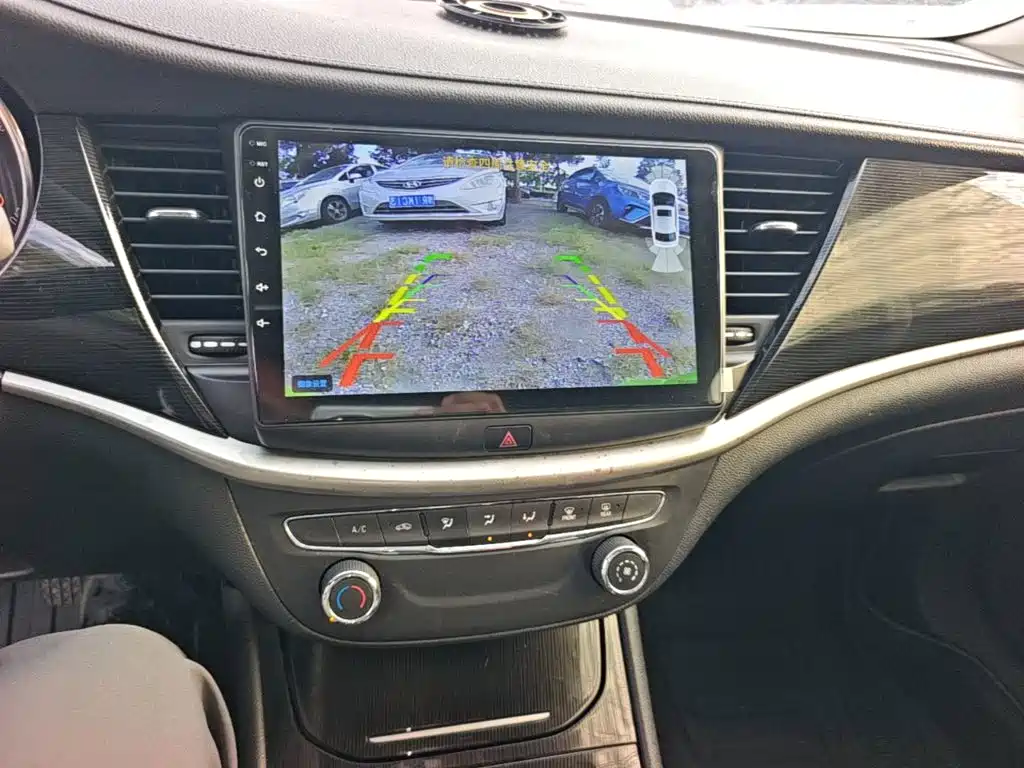 Buick Verano — миниатюра 13
