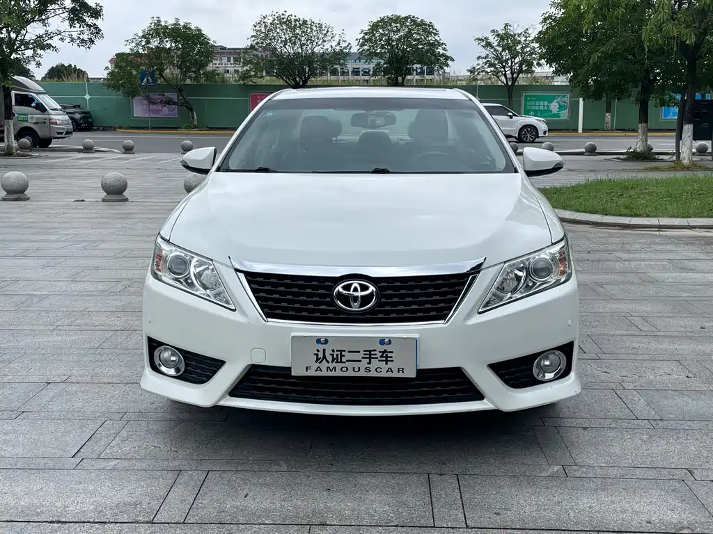 Toyota Camry 2012 2.0S