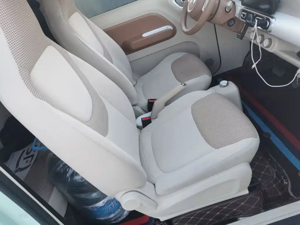 Wuling MINIEV — миниатюра 25