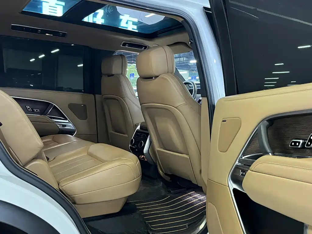 Land Rover Range Rover — миниатюра 11