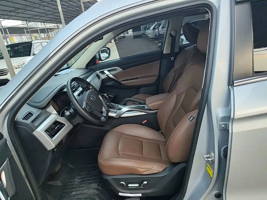 Geely Boyue — миниатюра 15