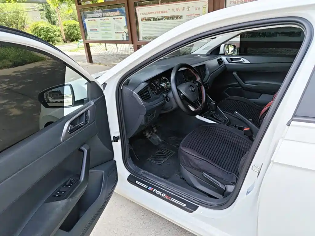 Volkswagen Polo — миниатюра 16