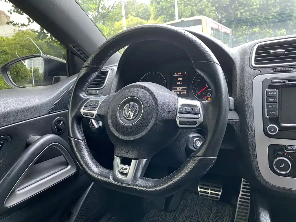 Volkswagen Scirocco — миниатюра 6
