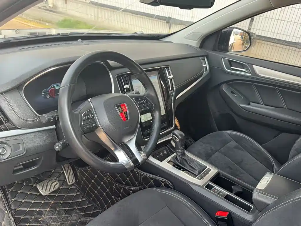 Roewe RX5 New Energy — миниатюра 2
