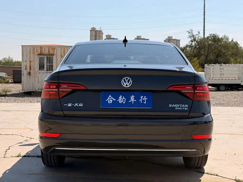 Volkswagen Sagitar — миниатюра 8